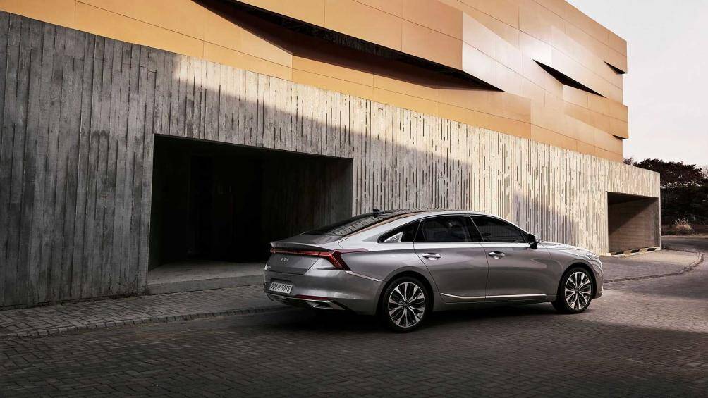 KIA K8 chốt giá, người dùng chỉ còn chờ ngày mở bán chính thức - Ảnh 5 KIA K8 chốt giá, người dùng chỉ còn chờ ngày mở bán chính thức - Ảnh 5