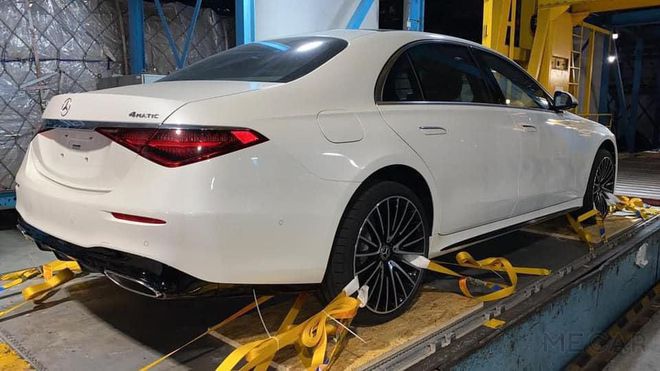 Mercedes-Benz S500 2021 đầu tiên về Việt Nam, đối thủ nặng ký của BMW 7-Series 1 Mercedes-Benz S500 2021 đầu tiên về Việt Nam, đối thủ nặng ký của BMW 7-Series 1