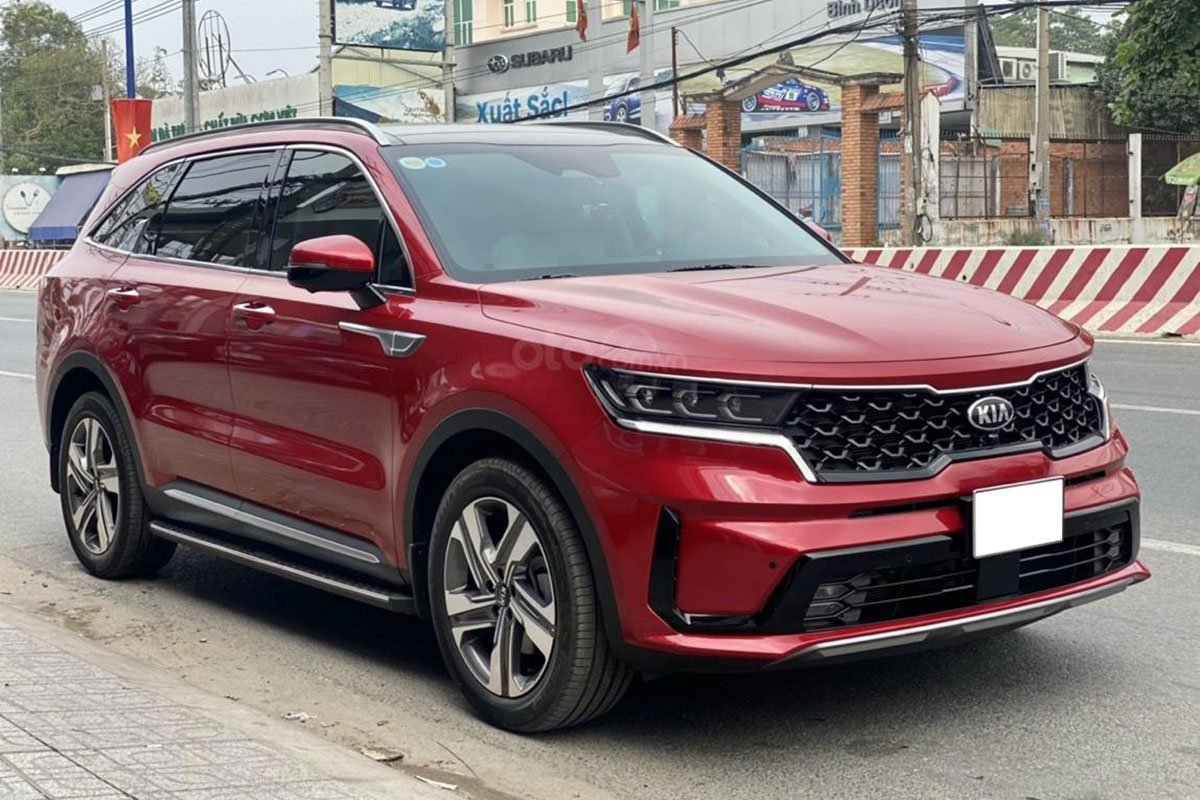 Loạt xe Kia Sorento 'hàng lướt' đẹp như mới bị các chủ xe rao bán 3 Loạt xe Kia Sorento 'hàng lướt' đẹp như mới bị các chủ xe rao bán 3