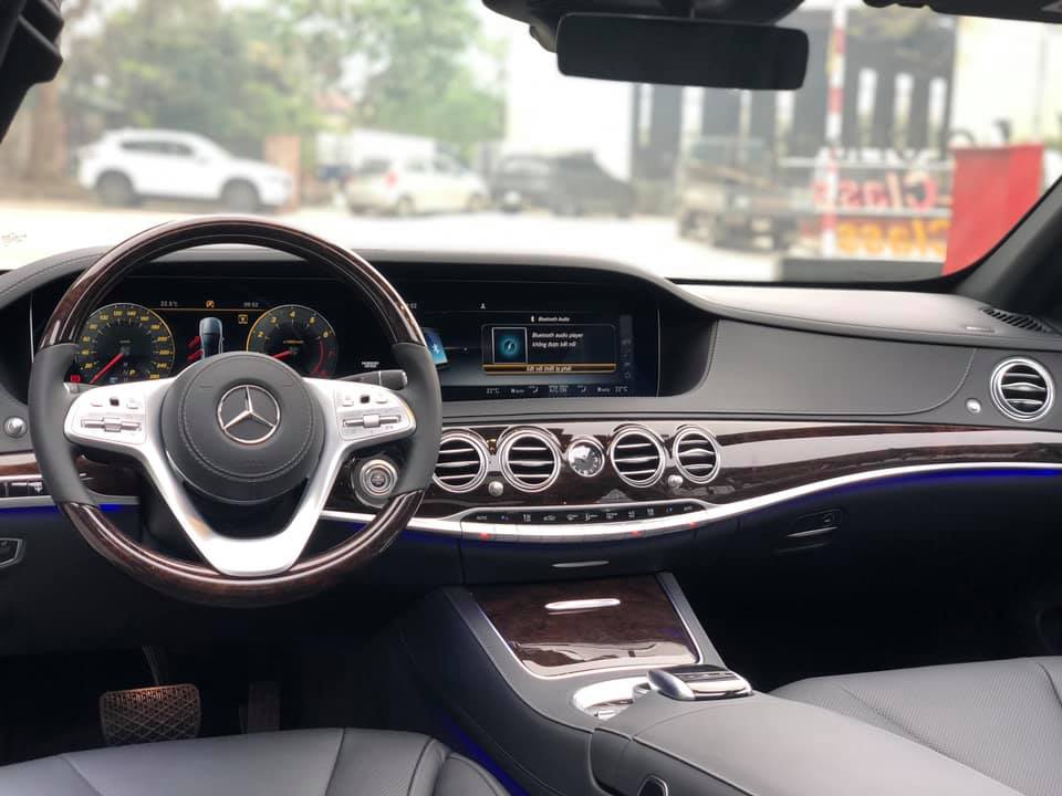Chủ xe bán lỗ Mercedes–Benz S450 chạy 200km, số tiền chênh lệch đủ để mua ô tô VinFast 5 Chủ xe bán lỗ Mercedes–Benz S450 chạy 200km, số tiền chênh lệch đủ để mua ô tô VinFast 5