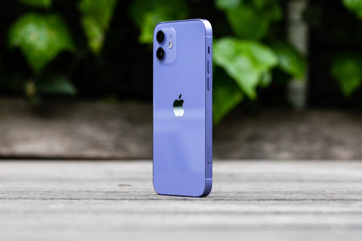 iPhone 12 màu tím ‘thủy chung’ về Việt Nam ngày 2/5 1 iPhone 12 màu tím ‘thủy chung’ về Việt Nam ngày 2/5 1