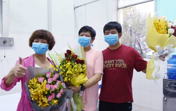 Bức tâm thư gia đình ở Trung Quốc nhiễm Covid-19 gửi bác sĩ bệnh viện Chợ Rẫy 1