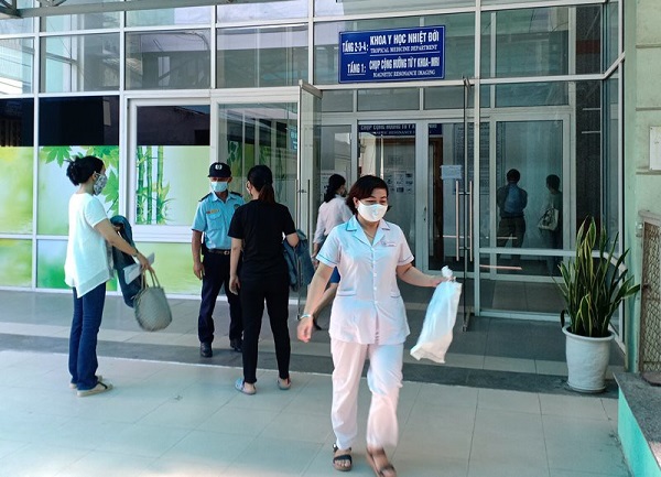 Giám đốc Sở Y tế bác tin đồn bệnh nhân nghi nhiễm Covid-19 tại Đà Nẵng tử vong 1