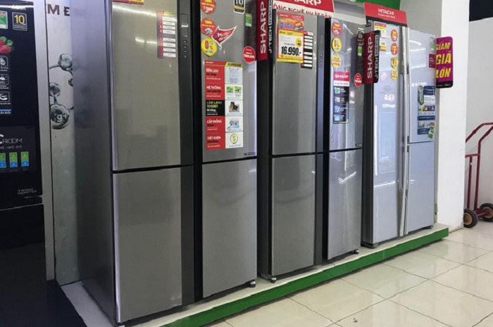Tủ lạnh đua nhau giảm giá vì 'ế', có mẫu lên tới hơn chục triệu đồng 4