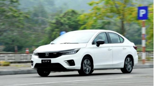 Tin tức ô tô, xe máy hot nhất 4/1: Honda City lộ bản dưới 500 triệu đồng, Ra mắt Hyundai Elantra cực ngầu 1