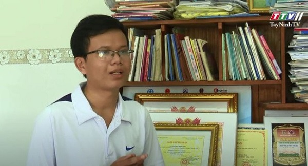 Bố mẹ 'cuồng' Đường lên đỉnh Olympia liền đặt tên con theo tên Quán quân và cái kết bất ngờ 5 Bố mẹ 'cuồng' Đường lên đỉnh Olympia liền đặt tên con theo tên Quán quân và cái kết bất ngờ 5