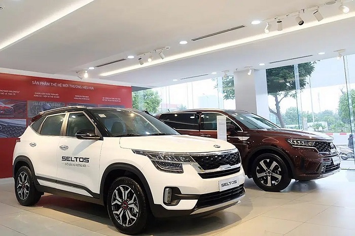 Khách Việt lâm cảnh 'xe chậm tiền treo' khi đặt mua xe chơi Tết Nguyên đán 3 Khách Việt lâm cảnh 'xe chậm tiền treo' khi đặt mua xe chơi Tết Nguyên đán 3