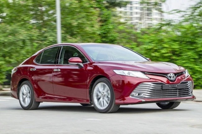 Tin xe hot nhất 30/1: Loạt xe ga Honda lo lắng trước đối thủ 16 triệu, Toyota Camry chễm chệ ngôi vương 2 Tin xe hot nhất 30/1: Loạt xe ga Honda lo lắng trước đối thủ 16 triệu, Toyota Camry chễm chệ ngôi vương 2