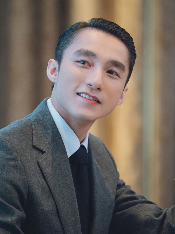 Gần 1 tháng phơi bày chuyện chia tay Chủ tịch Sơn Tùng, Thiều Bảo Trâm bất ngờ khoe ảnh 'giường chiếu' 4 Gần 1 tháng phơi bày chuyện chia tay Chủ tịch Sơn Tùng, Thiều Bảo Trâm bất ngờ khoe ảnh 'giường chiếu' 4