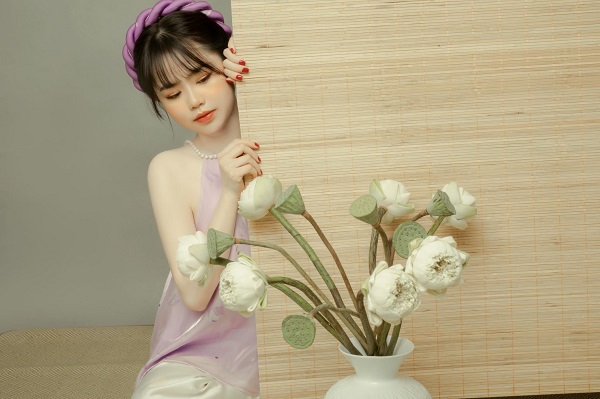 Chia tay Quang Hải, Huỳnh Anh bị nghi can thiệp 'dao kéo' để có vòng một ngộp thở 5 Chia tay Quang Hải, Huỳnh Anh bị nghi can thiệp 'dao kéo' để có vòng một ngộp thở 5