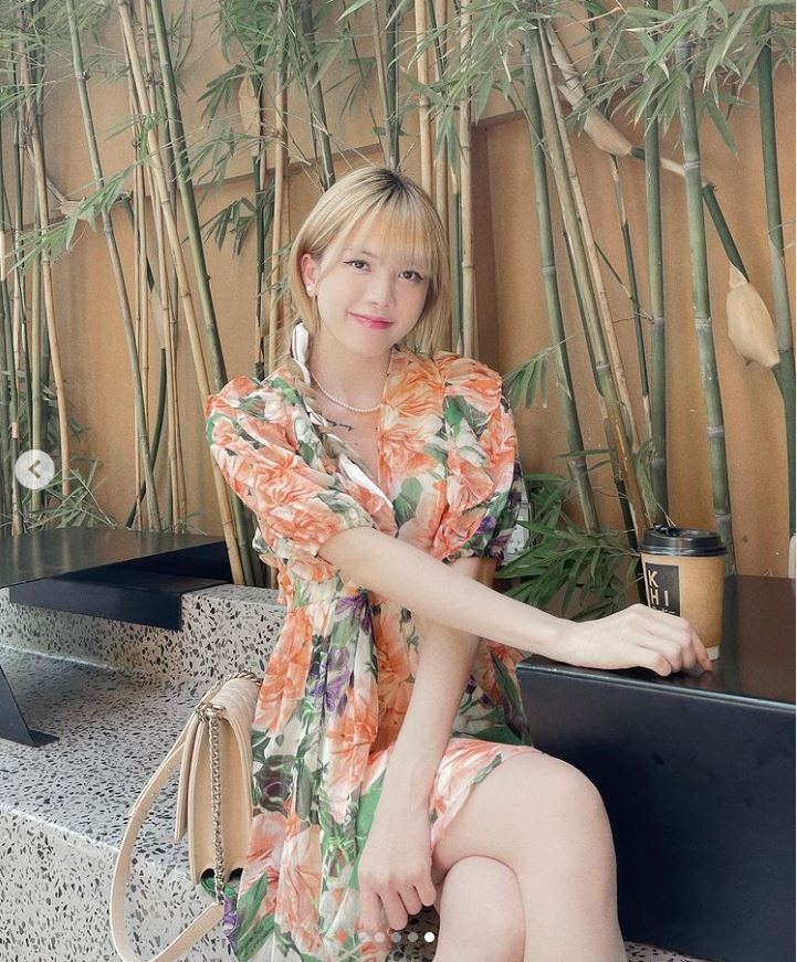 Thiều Bảo Trâm rũ sạch vẻ đau khổ, chính thức thay đổi liệu Sơn Tùng có hối hận? 1 Thiều Bảo Trâm rũ sạch vẻ đau khổ, chính thức thay đổi liệu Sơn Tùng có hối hận? 1