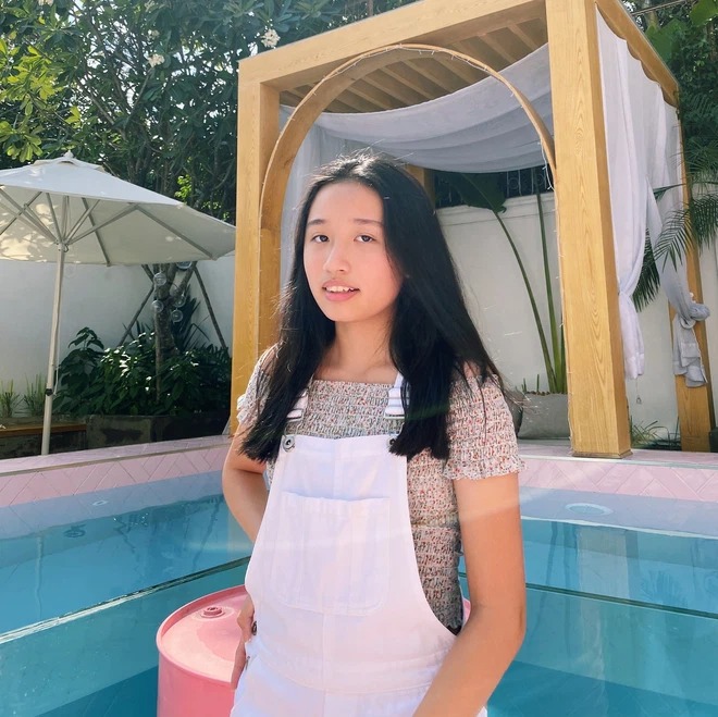 16 tuổi làm Youtube, nữ sinh đã kiếm được tiền tỷ bằng cách đầy bất ngờ 7 16 tuổi làm Youtube, nữ sinh đã kiếm được tiền tỷ bằng cách đầy bất ngờ 7