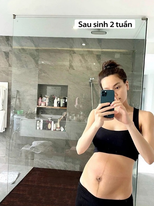 Hồ Ngọc Hà khoe ảnh xấu xí chưa từng có sau 2 lần sinh nở 1 Hồ Ngọc Hà khoe ảnh xấu xí chưa từng có sau 2 lần sinh nở 1