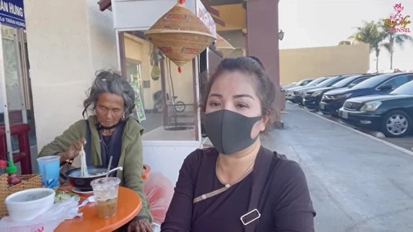 Ca sĩ Kim Ngân hóa điên trên đất Mỹ, còn đâu tuyệt sắc giai nhân một thời 2 Ca sĩ Kim Ngân hóa điên trên đất Mỹ, còn đâu tuyệt sắc giai nhân một thời 2