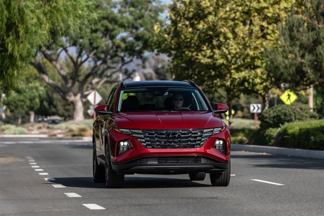 Tin xe hot nhất 10/3: Mẫu xe mới của tỷ phú Phạm Nhật Vượng ra mắt, Hyundai Tucson 2022 chỉ 576 triệu đồng 4
