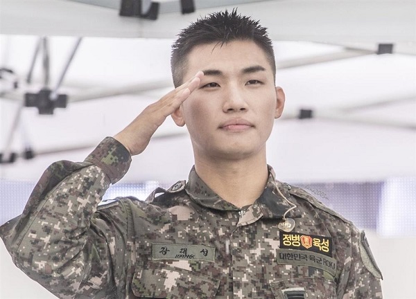 Cuộc sống của Daesung hậu 'mất tích', Bi Rain và Kim Tae Hee ăn đồ Việt Nam 1 Cuộc sống của Daesung hậu 'mất tích', Bi Rain và Kim Tae Hee ăn đồ Việt Nam 1