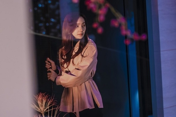 Penthouse 2 tập 7 - Cuộc chiến thượng lưu: Lý do Cheon Seo Jin bất ngờ quỳ gối khóc lóc 4 Penthouse 2 tập 7 - Cuộc chiến thượng lưu: Lý do Cheon Seo Jin bất ngờ quỳ gối khóc lóc 4