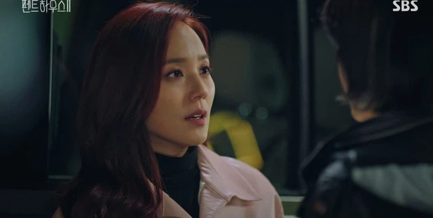 Penthouse 2 - Cuộc chiến thượng lưu tập 8: Lộ diện kẻ thực sự đã cắm cúp vào đầu Ro Na, còn bấm chuông giả 1 Penthouse 2 - Cuộc chiến thượng lưu tập 8: Lộ diện kẻ thực sự đã cắm cúp vào đầu Ro Na, còn bấm chuông giả 1