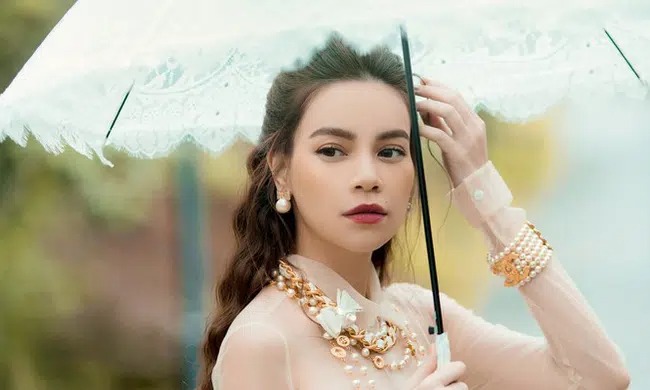 Hồ Ngọc Hà xuống nước 'chốt hạ' drama Lệ Quyên hậu nghi vấn bị đàn chị 'cạnh khóe' chuyện vạ miệng 3 Hồ Ngọc Hà xuống nước 'chốt hạ' drama Lệ Quyên hậu nghi vấn bị đàn chị 'cạnh khóe' chuyện vạ miệng 3