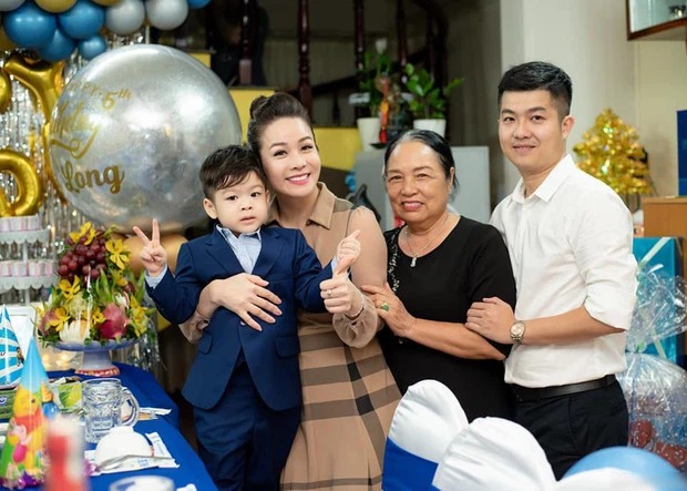 Nhật Kim Anh thắng kiện, chính thức giành lại quyền nuôi con sau thời gian ròng rã 4 Nhật Kim Anh thắng kiện, chính thức giành lại quyền nuôi con sau thời gian ròng rã 4