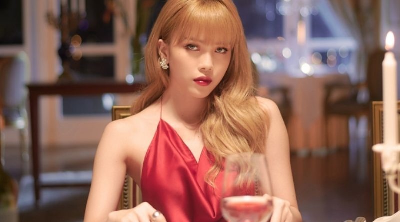 Sơn Tùng đẩy mọi tội lỗi cho Hải Tú dù anh mới là kẻ khiến Thiều Bảo Trâm đau khổ nhất 4 Sơn Tùng đẩy mọi tội lỗi cho Hải Tú dù anh mới là kẻ khiến Thiều Bảo Trâm đau khổ nhất 4
