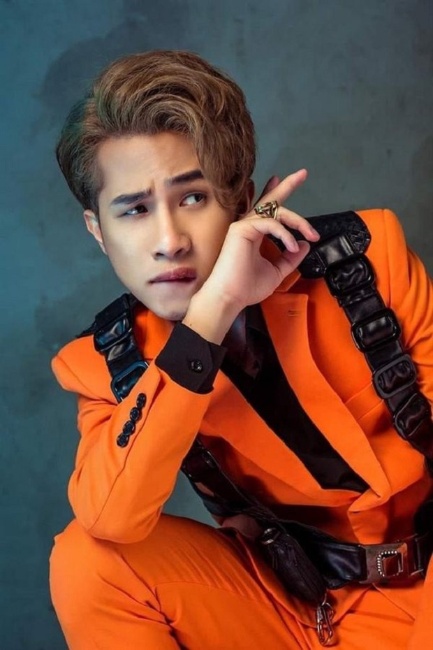 Sơn Tùng tụt hạng phong độ vì ồn ào mỹ nhân, netizen vội đào thải đòi tìm người thay thế - Ảnh 3 Sơn Tùng tụt hạng phong độ vì ồn ào mỹ nhân, netizen vội đào thải đòi tìm người thay thế - Ảnh 3