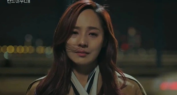 Penthouse 2 Tập 12 - Cuộc chiến thượng lưu: Seo Jin đoàn tụ với Ju Dan Tae trong tù, trợ thủ của Logan Lee nổi dậy 8 Penthouse 2 Tập 12 - Cuộc chiến thượng lưu: Seo Jin đoàn tụ với Ju Dan Tae trong tù, trợ thủ của Logan Lee nổi dậy 8