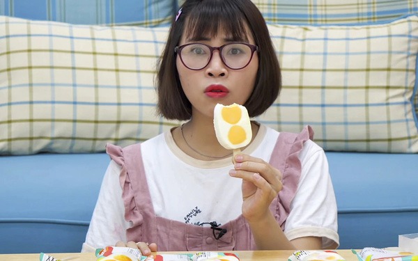 Youtuber Thơ Nguyễn (ảnh FBNV) Youtuber Thơ Nguyễn (ảnh FBNV)