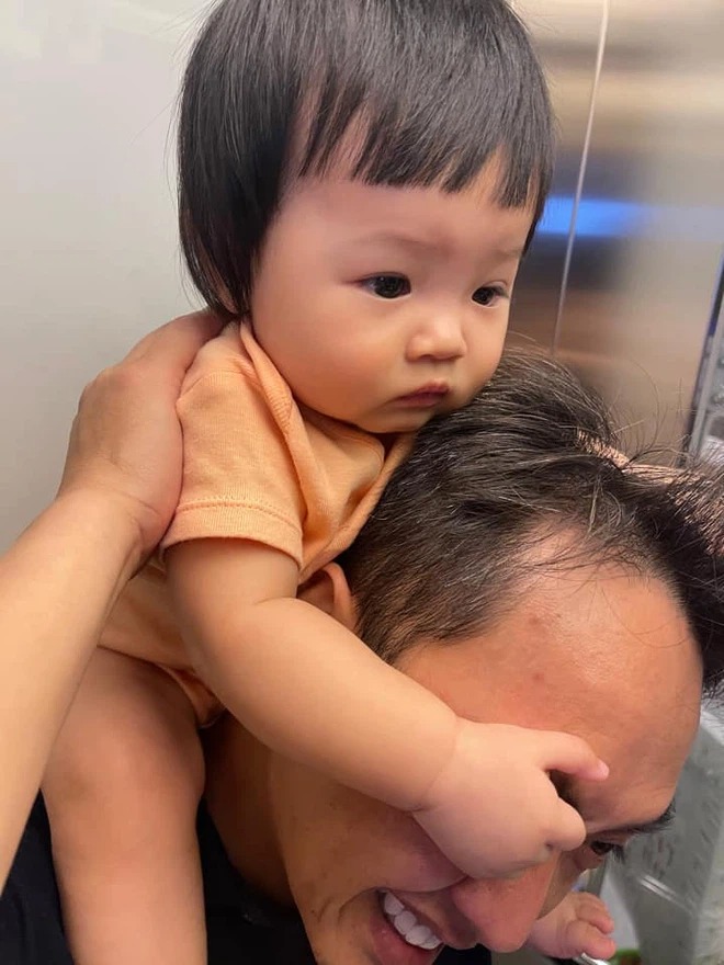 Bóc giá xế sang Cường Đô La tậu cho ái nữ, nghe thương hiệu đã thấy 'toát ra mùi tiền' 5 Bóc giá xế sang Cường Đô La tậu cho ái nữ, nghe thương hiệu đã thấy 'toát ra mùi tiền' 5