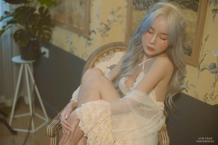 'Thần tiên tỷ tỷ' Thiên Thy hóa nàng thiên sứ, khoe vẻ đẹp mong manh tựa sương khói 3 'Thần tiên tỷ tỷ' Thiên Thy hóa nàng thiên sứ, khoe vẻ đẹp mong manh tựa sương khói 3