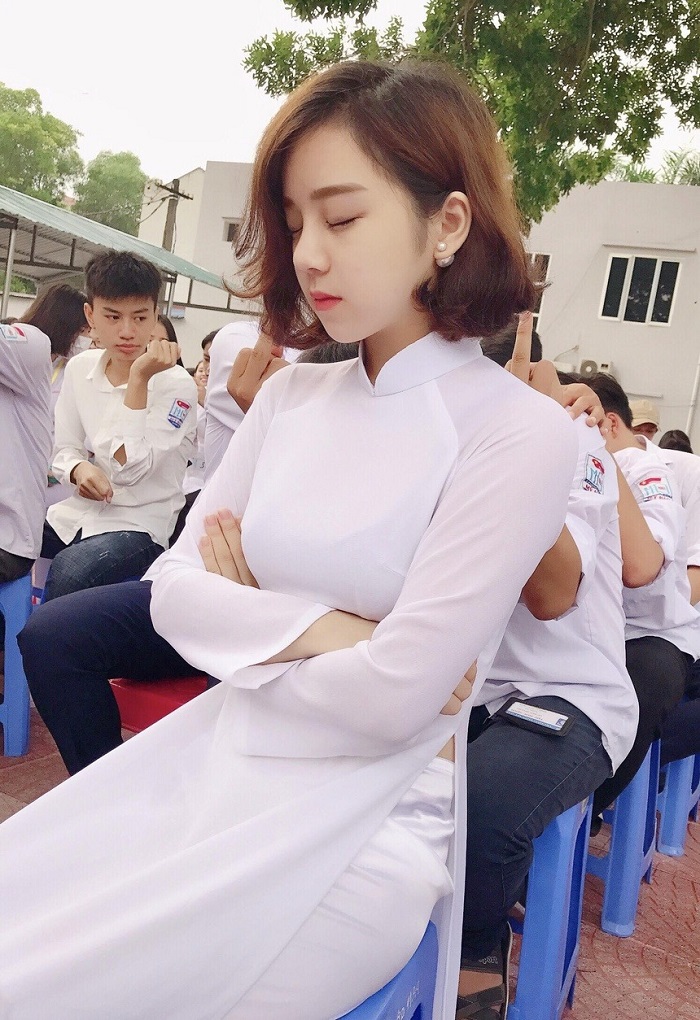 'Hot girl ngủ gật' Nhã Tiên đòi 'vượt mặt' Chi Pu vẫn chưa thể nổi dù làm mọi chiêu trò 1 'Hot girl ngủ gật' Nhã Tiên đòi 'vượt mặt' Chi Pu vẫn chưa thể nổi dù làm mọi chiêu trò 1