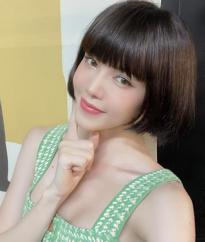 Thiều Bảo Trâm 'xuống tóc' đúng gu Sơn Tùng làm dấy lên nghi vấn 'nối lại tình xưa' 2 Thiều Bảo Trâm 'xuống tóc' đúng gu Sơn Tùng làm dấy lên nghi vấn 'nối lại tình xưa' 2