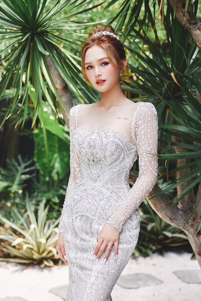 Hiếm khi mới thấy Xoài Non lên đồ hậu lấy chồng thiếu gia, nhan sắc xao xuyến lạ 7 Hiếm khi mới thấy Xoài Non lên đồ hậu lấy chồng thiếu gia, nhan sắc xao xuyến lạ 7