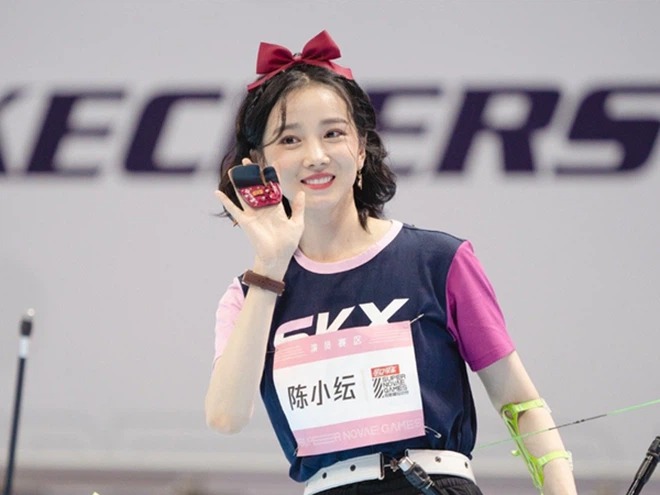 Xiêu lòng trước vẻ đẹp của loạt hotgirl làng game, có người giống hệt Lưu Diệc Phi 3 Xiêu lòng trước vẻ đẹp của loạt hotgirl làng game, có người giống hệt Lưu Diệc Phi 3