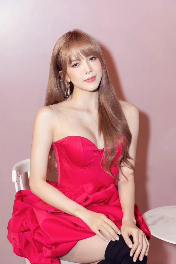 'Giang cư mận' giải mã thuyết âm mưu về khung giờ comeback 'oái oăm' của Sơn Tùng 8 'Giang cư mận' giải mã thuyết âm mưu về khung giờ comeback 'oái oăm' của Sơn Tùng 8