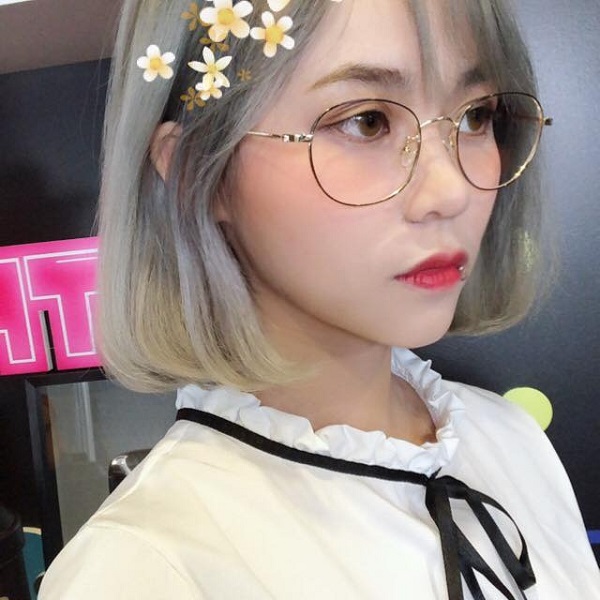 'Nữ hoàng filter' truyền cảm hứng selfie cho mọi fan game gọi tên MisThy 1 'Nữ hoàng filter' truyền cảm hứng selfie cho mọi fan game gọi tên MisThy 1
