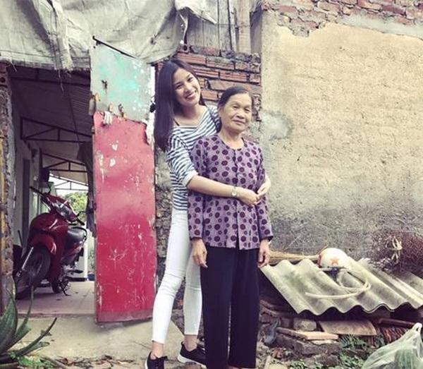Hoa hậu Việt có xuất thân nông thôn: Người gia đình khá giả, người khó khăn đến bất ngờ 9