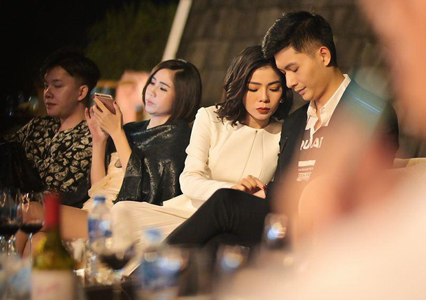 Lệ Quyên tình tứ bên Lâm Bảo Châu, công khai mối tình bên trai trẻ kém 12 tuổi 3 Lệ Quyên tình tứ bên Lâm Bảo Châu, công khai mối tình bên trai trẻ kém 12 tuổi 3