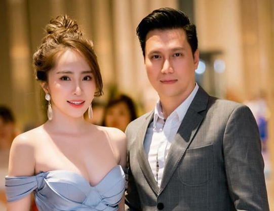 Việt Anh khiến dân tình 'đỏ mặt' khi buông ý nhạy cảm với Quỳnh Nga 1 Việt Anh khiến dân tình 'đỏ mặt' khi buông ý nhạy cảm với Quỳnh Nga 1