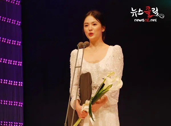 Song Hye Kyo قبل از ازدواج با Song Joong Ki 2 در آخرین Song Hye Kyo قبل از ازدواج با Song Joong Ki 2 در آخرین