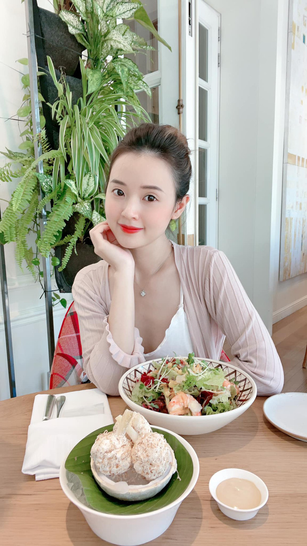 Một cuộc tình, hai số phận: Khi Phan Thành làm đám cưới thì Midu vẫn tự tin với cuộc sống độc thân bao người ngưỡng mộ 4 Một cuộc tình, hai số phận: Khi Phan Thành làm đám cưới thì Midu vẫn tự tin với cuộc sống độc thân bao người ngưỡng mộ 4