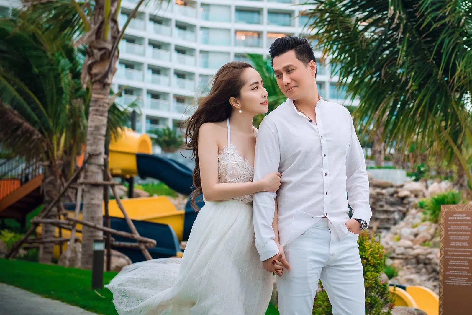 Quỳnh Nga để lộ vẻ đẹp 'phồn thực' khi nướng chả cá, Việt Anh liền thể hiện ngay sự quan tâm đến đàn em 4 Quỳnh Nga để lộ vẻ đẹp 'phồn thực' khi nướng chả cá, Việt Anh liền thể hiện ngay sự quan tâm đến đàn em 4