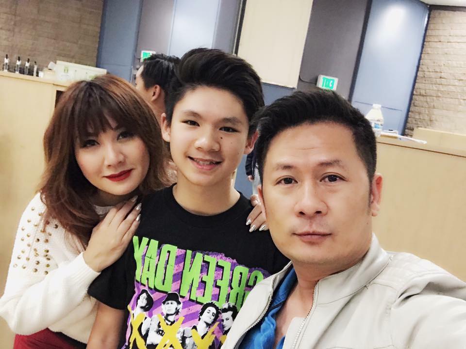 Vợ cũ Bằng Kiều 'phát mệt' vì vẻ điển trai của quý tử đầu lòng 2 Vợ cũ Bằng Kiều 'phát mệt' vì vẻ điển trai của quý tử đầu lòng 2