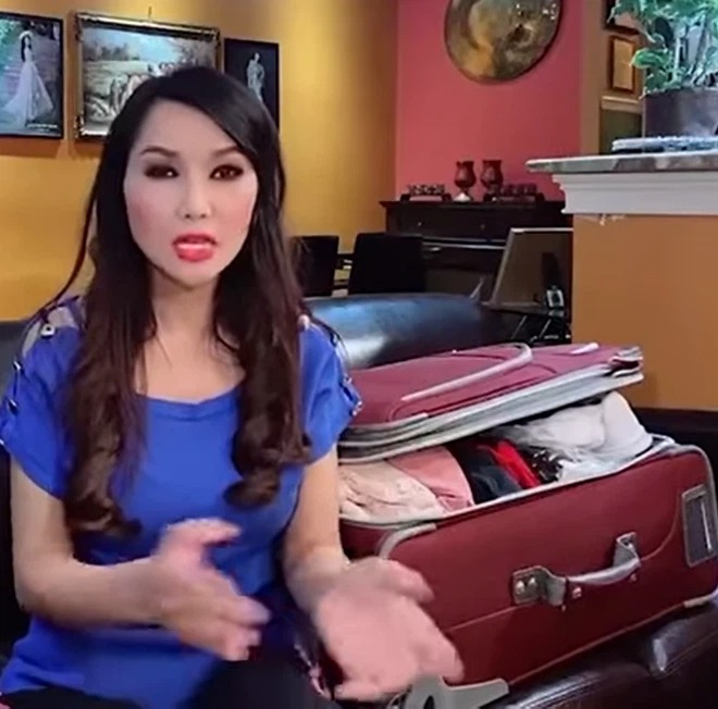 Em kết nghĩa của Vân Quang Long bị người thân cố ca sĩ tố tham lam, ăn cướp 1 Em kết nghĩa của Vân Quang Long bị người thân cố ca sĩ tố tham lam, ăn cướp 1