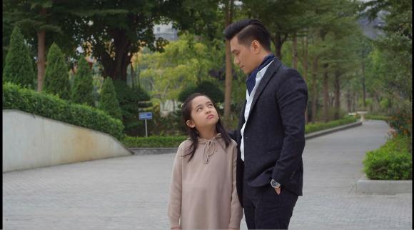 Sự thật về thân thế 'không phải dạng vừa' của 'con gái' Việt Anh trong Hướng dương ngược nắng 1 Sự thật về thân thế 'không phải dạng vừa' của 'con gái' Việt Anh trong Hướng dương ngược nắng 1