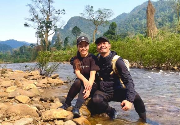 Xôn xao hình ảnh già nua, đầy lạ lẫm của MC Phan Anh sau thời gian dài ở ẩn bởi ồn ào từ thiện năm xưa 2 Xôn xao hình ảnh già nua, đầy lạ lẫm của MC Phan Anh sau thời gian dài ở ẩn bởi ồn ào từ thiện năm xưa 2