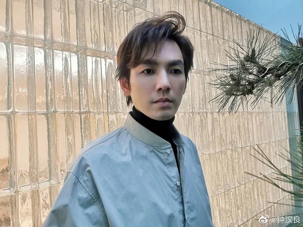 'Nam thần không tuổi' Chung Hán Lương gây xôn xao với ảnh cận mặt không tỳ vết dẫu chạm ngưỡng U50 1 'Nam thần không tuổi' Chung Hán Lương gây xôn xao với ảnh cận mặt không tỳ vết dẫu chạm ngưỡng U50 1