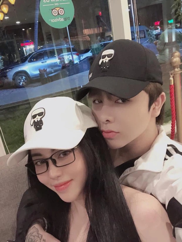 Sau 3 năm rò rỉ ảnh với bạn trai cũ, cuộc sống của cựu streamer Lai Lai giờ ra sao? 5 Sau 3 năm rò rỉ ảnh với bạn trai cũ, cuộc sống của cựu streamer Lai Lai giờ ra sao? 5