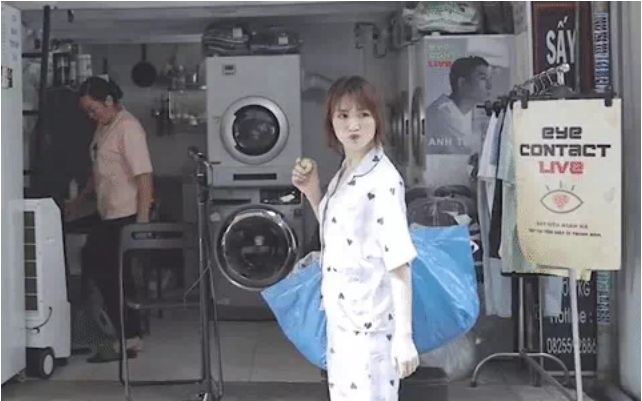 Hòa Minzy chơi cả cây đồ bộ, đúng chuẩn dân buôn trước giờ lên sóng show nhạc cực hot 2 Hòa Minzy chơi cả cây đồ bộ, đúng chuẩn dân buôn trước giờ lên sóng show nhạc cực hot 2
