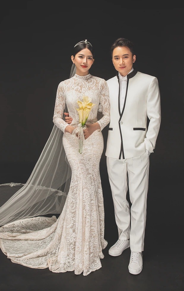 Sau hôn lễ, vợ chồng Phan Mạnh Quỳnh tung bộ ảnh cưới cực phẩm: Cô dâu lộ đường cong hút mắt, góc nghiêng 'thần thánh' khó ai sánh bằng 6